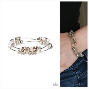 GET THE GLOW ON THE ROAD PINK BRACELET SET